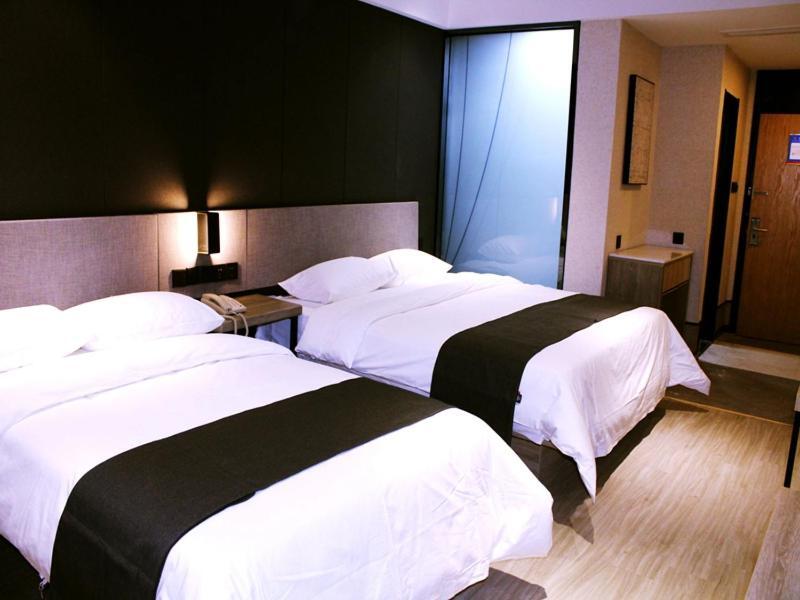 Thank Inn Plus Hotel Shandong Qingdao Olympic Sailing May 4Th Square Dış mekan fotoğraf
