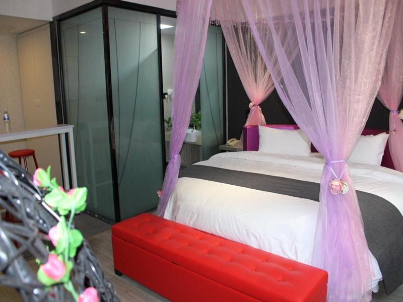 Thank Inn Plus Hotel Shandong Qingdao Olympic Sailing May 4Th Square Dış mekan fotoğraf