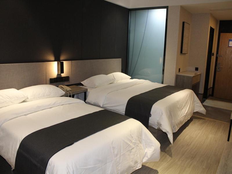 Thank Inn Plus Hotel Shandong Qingdao Olympic Sailing May 4Th Square Dış mekan fotoğraf