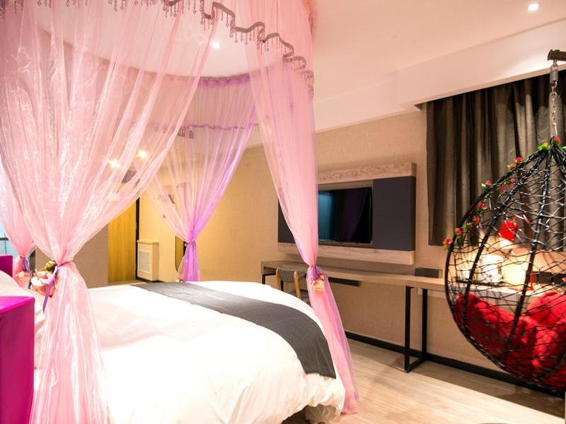 Thank Inn Plus Hotel Shandong Qingdao Olympic Sailing May 4Th Square Dış mekan fotoğraf