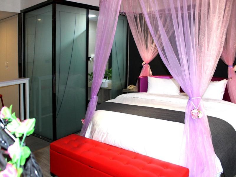 Thank Inn Plus Hotel Shandong Qingdao Olympic Sailing May 4Th Square Dış mekan fotoğraf